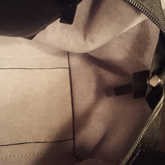 Kenneth Cole Reaction black tote - Picture 5 of 7